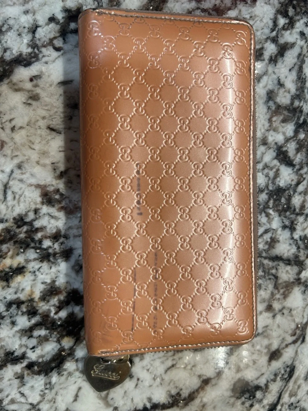 Gucci Embossed GG Zip Around Wallet in Pink COA incl. - Picture 8 of 15